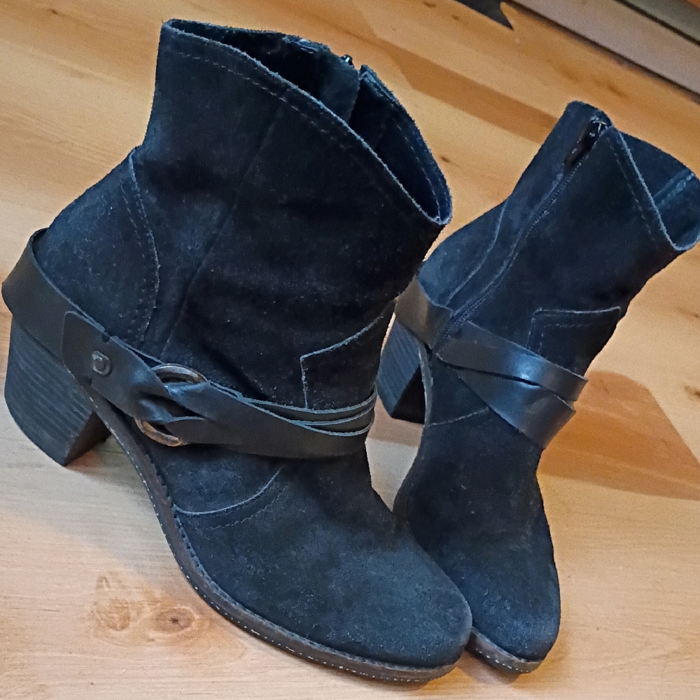 Otbt Bedford Black Suede Western Style Ankle Boot